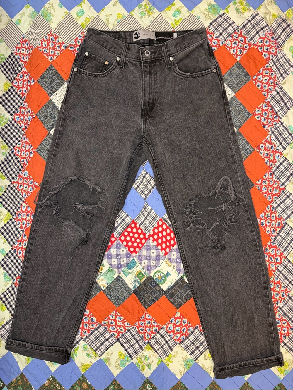 Levi’s ‘94 Baggy Silver Tab Black Distressed Denim Jeans Size 28 Y2K Streetwear